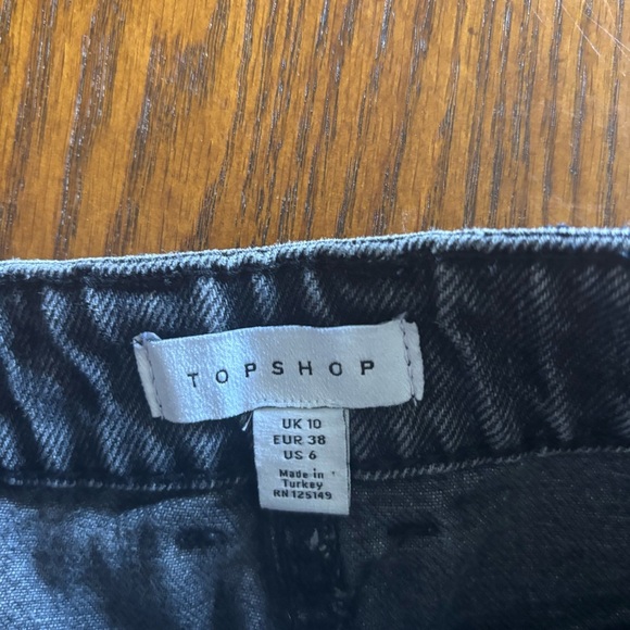 Topshop Women's Black Denim Mini Skirt Raw Hem 100% Cotton Size 6 - Picture 4 of 8